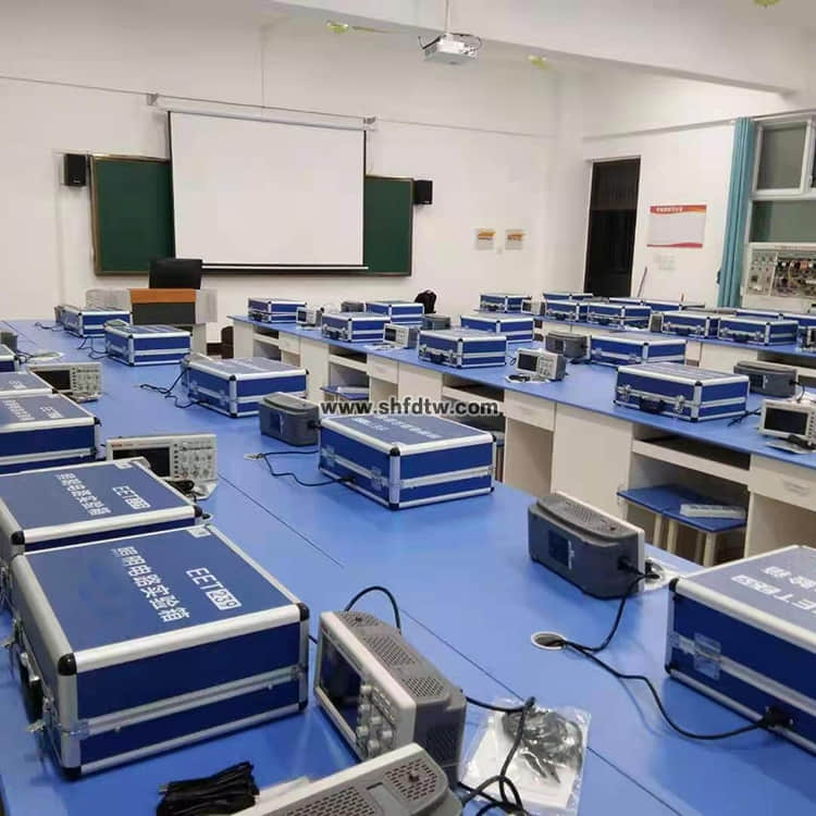 長江大學(xué)工程技術(shù)學(xué)院-EET239照明電路實驗箱、AET496電力電子及電機(jī)拖動實驗實訓(xùn)裝置